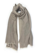 Load image into Gallery viewer, Fine Shawl - Beige/White Twill