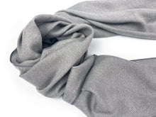 Load image into Gallery viewer, Fine Shawl - Grey/White Twill